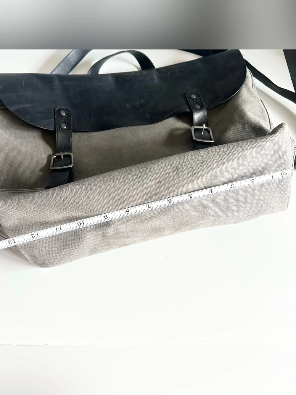 Banana Republic Vintage Style Messenger Bag Tote